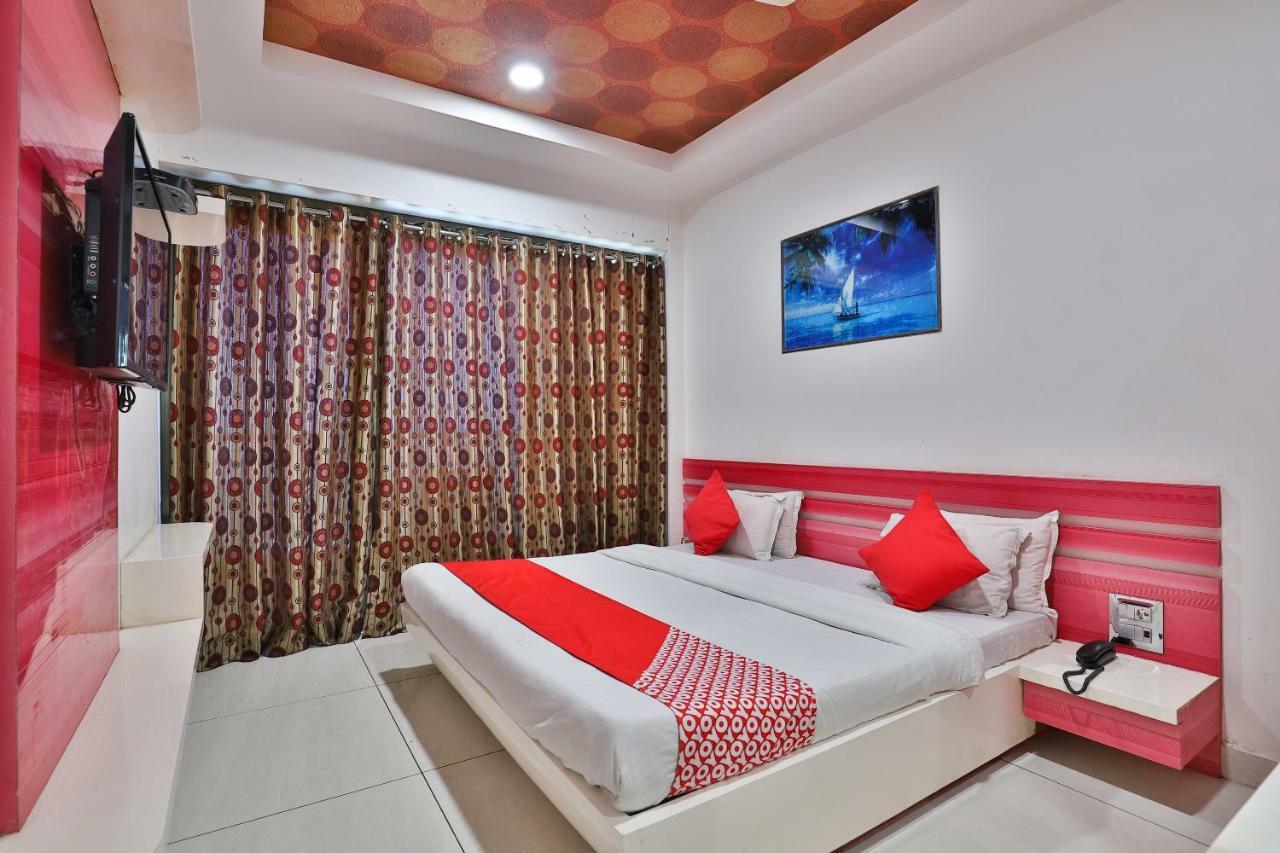 Hotel Relax Inn Ντιού Εξωτερικό φωτογραφία